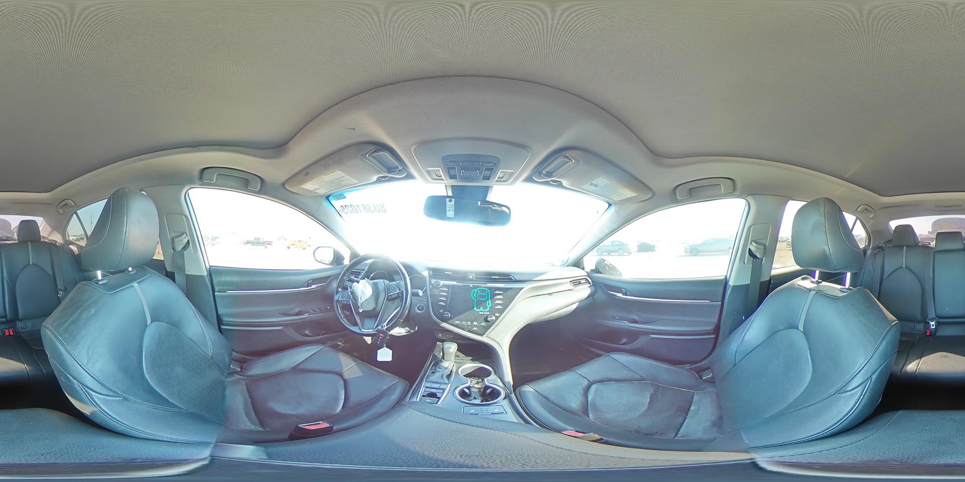 2019 TOYOTA CAMRY