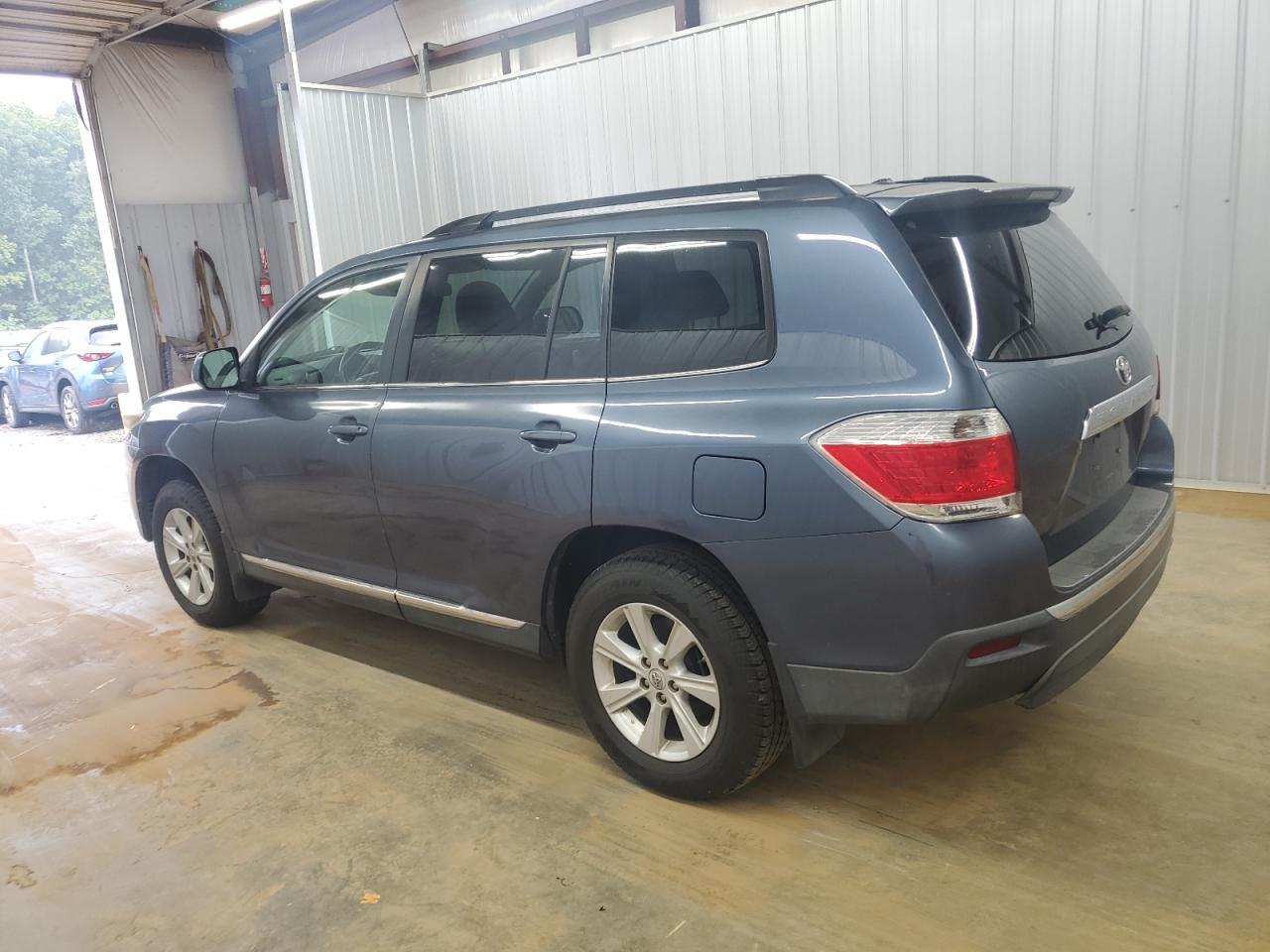 2011 TOYOTA HIGHLANDER