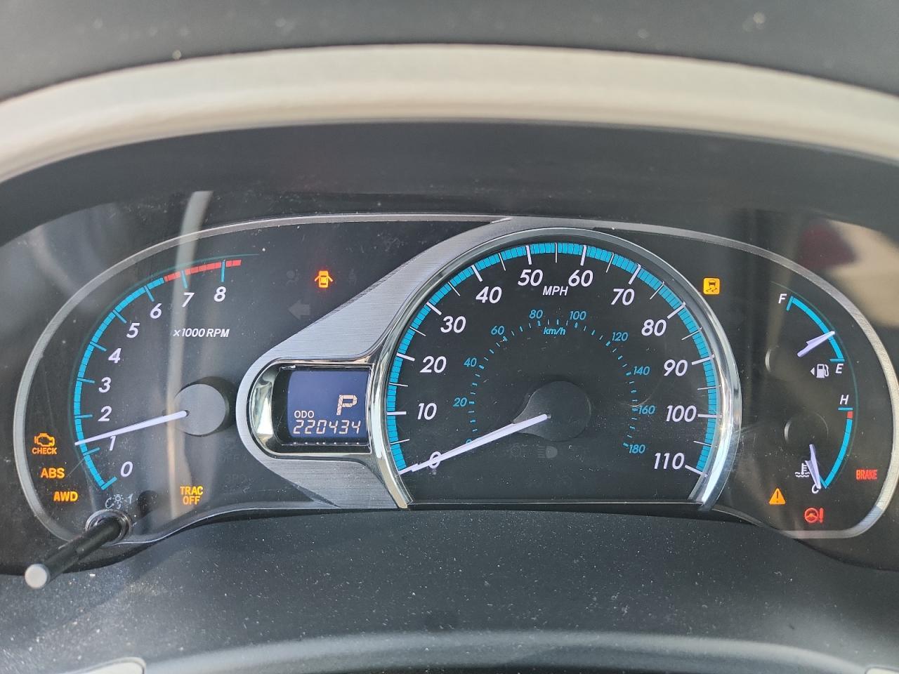 2012 TOYOTA SIENNA