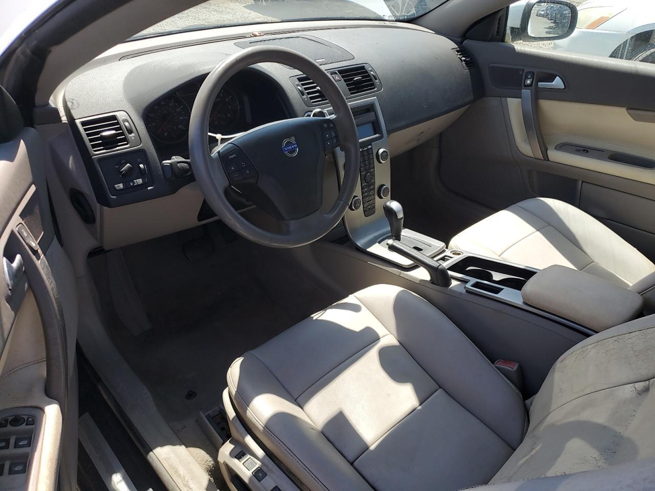 2009 VOLVO C70
