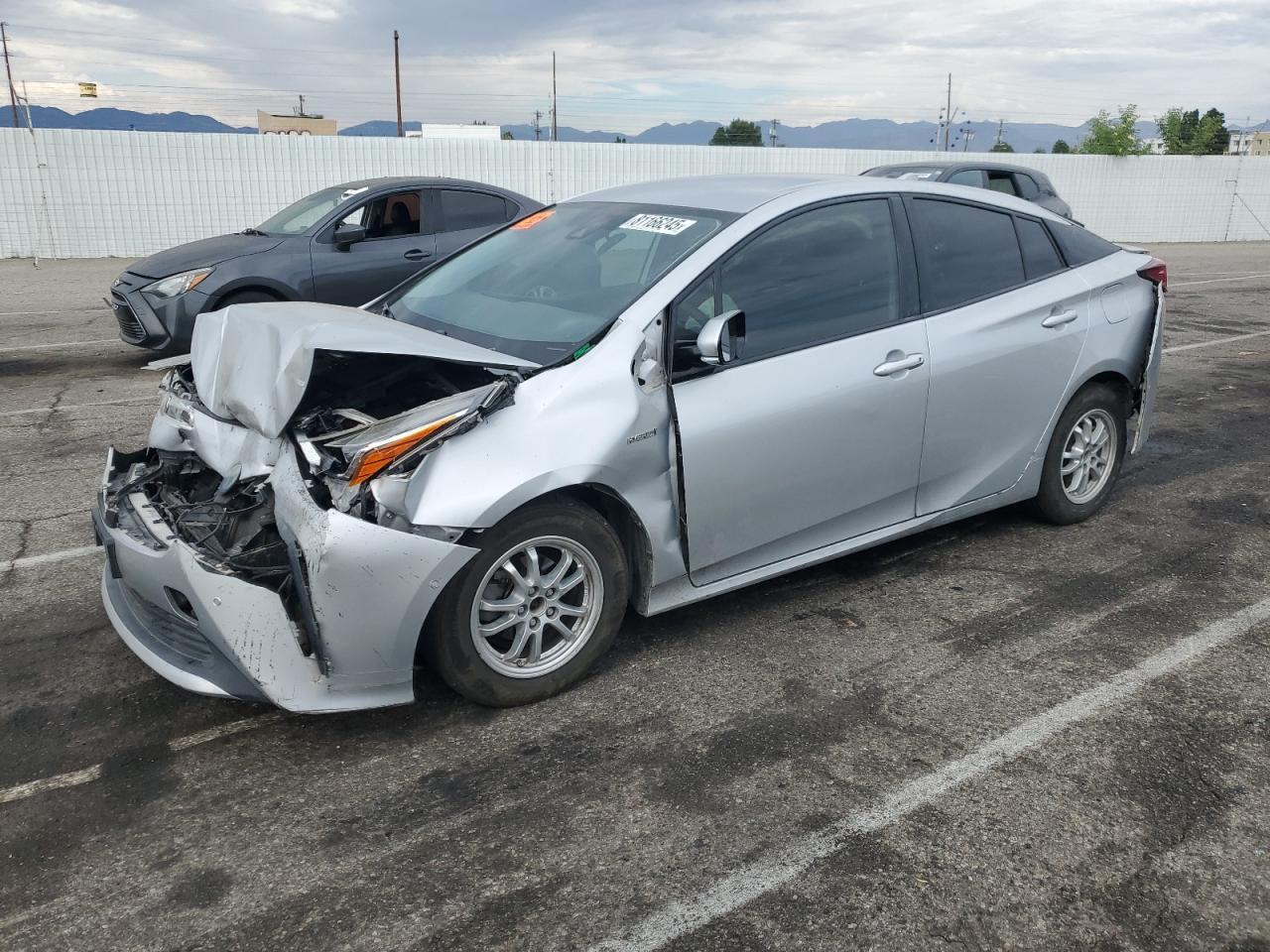 2019 TOYOTA PRIUS