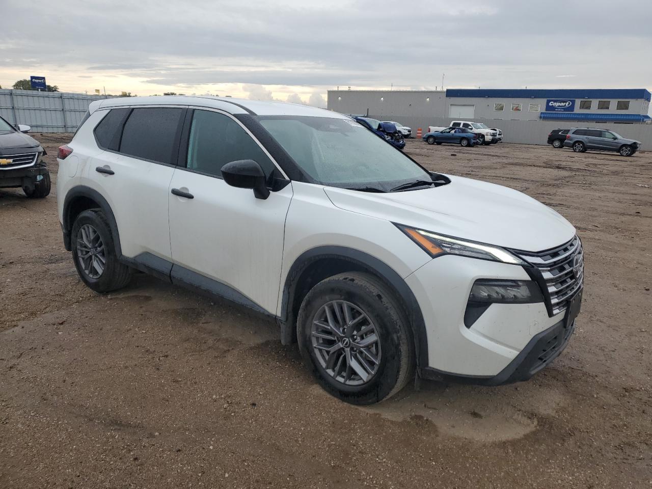 2024 NISSAN ROGUE