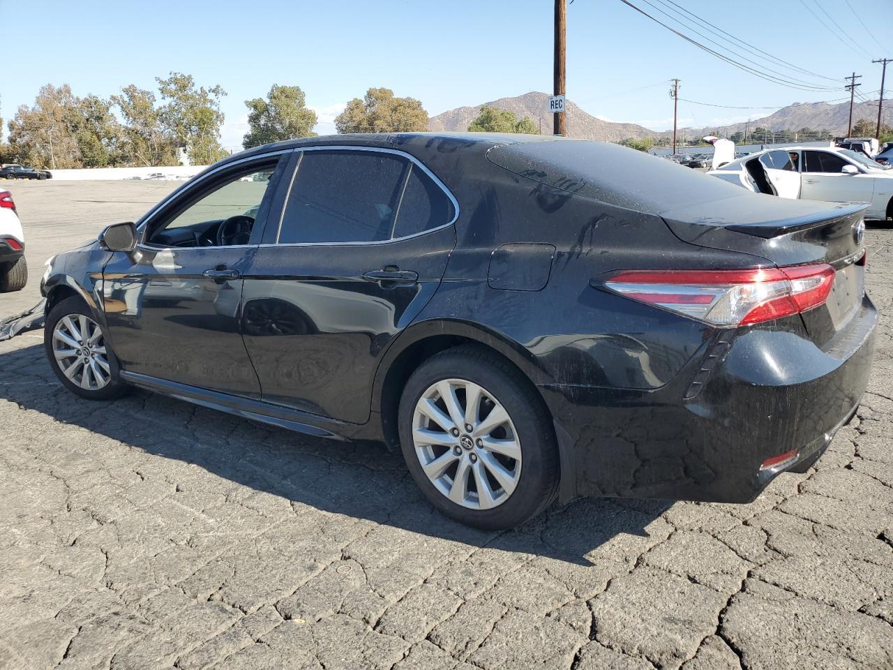 2019 TOYOTA CAMRY