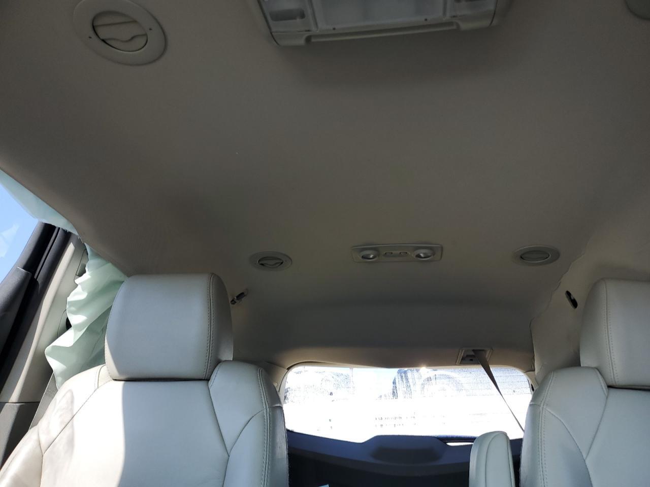 2011 CHEVROLET TRAVERSE