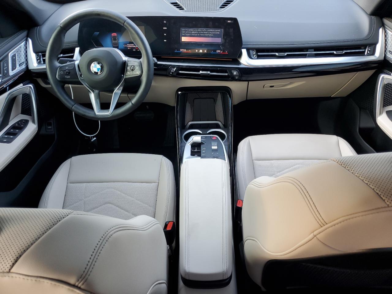 2024 BMW X1