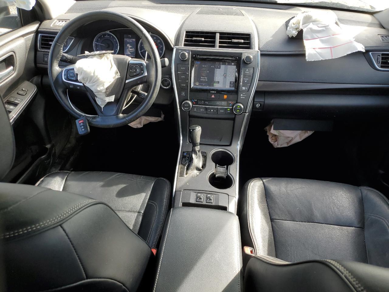 2017 TOYOTA CAMRY