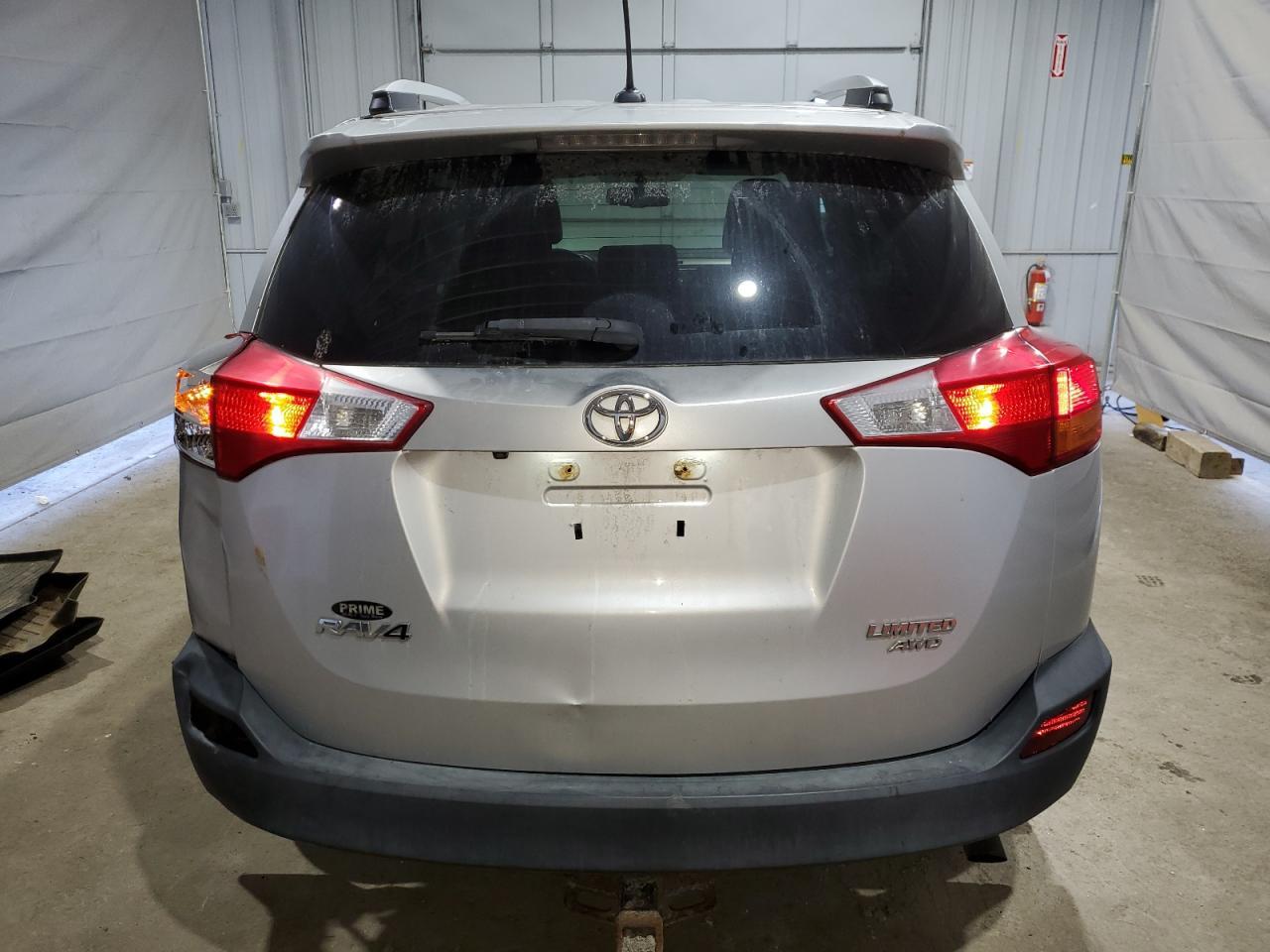 2015 TOYOTA RAV4