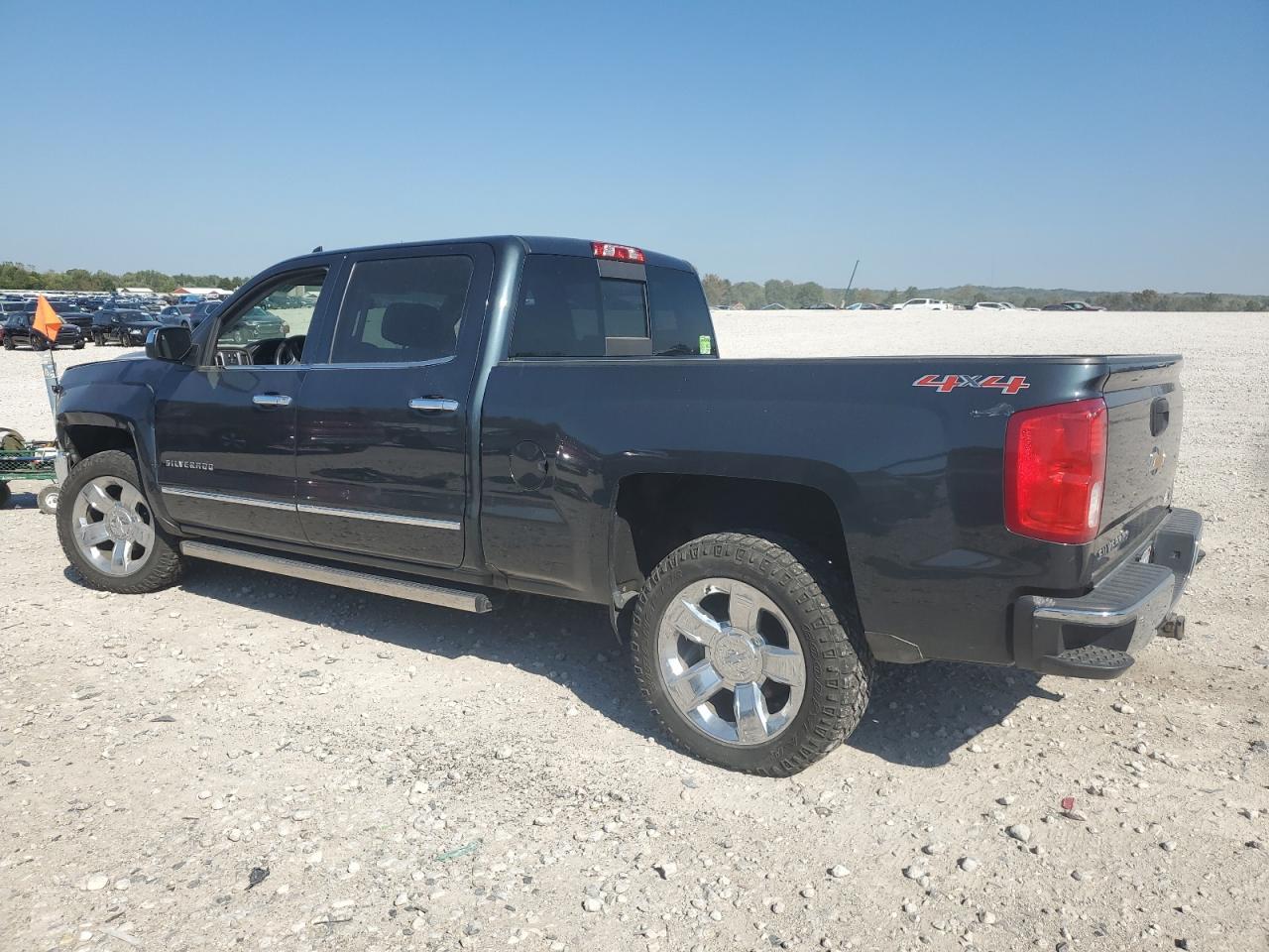 2017 CHEVROLET Silverado