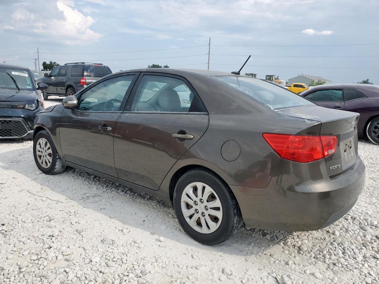 2010 KIA FORTE