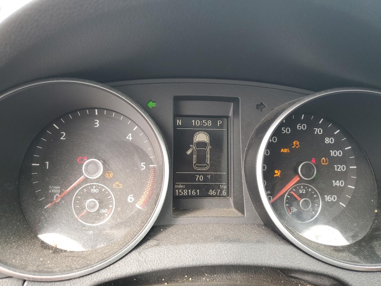 2011 VOLKSWAGEN GOLF