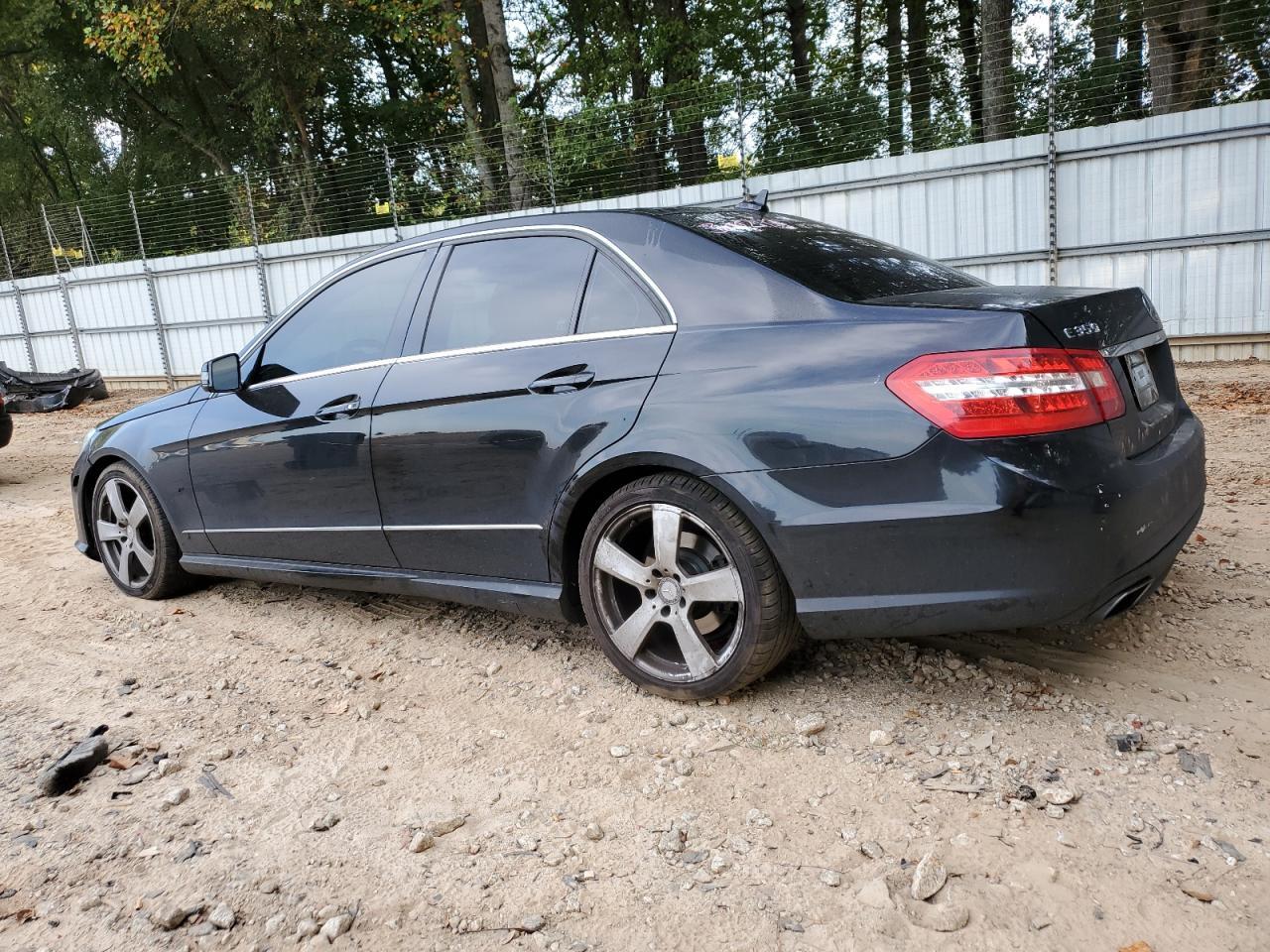 2011 MERCEDES-BENZ E-Class