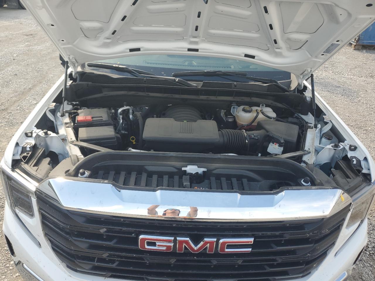 2024 GMC Sierra