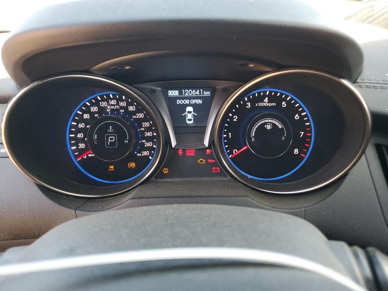 2015 HYUNDAI GENESIS