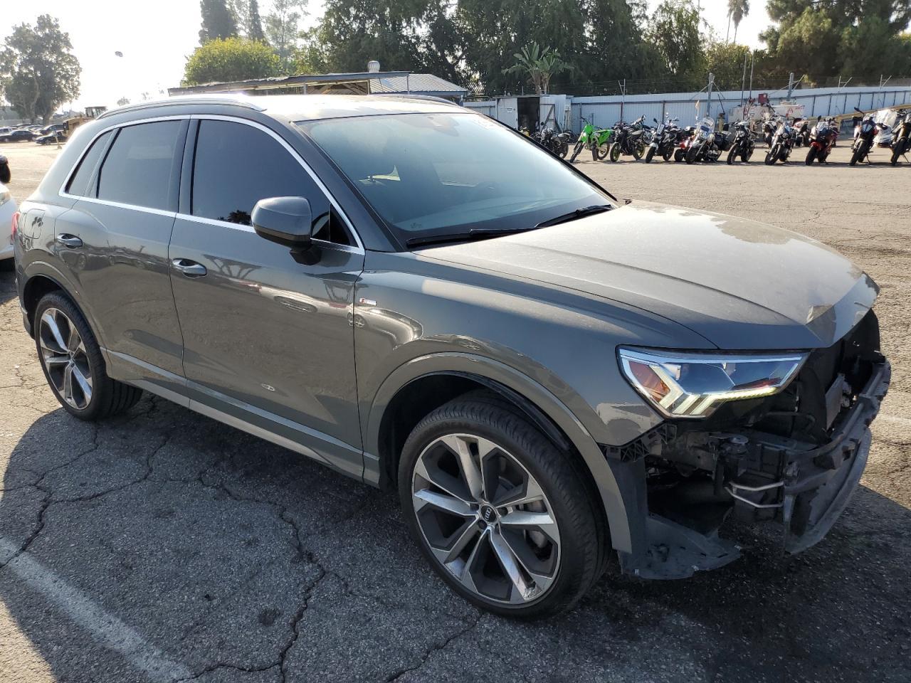 2020 AUDI Q3