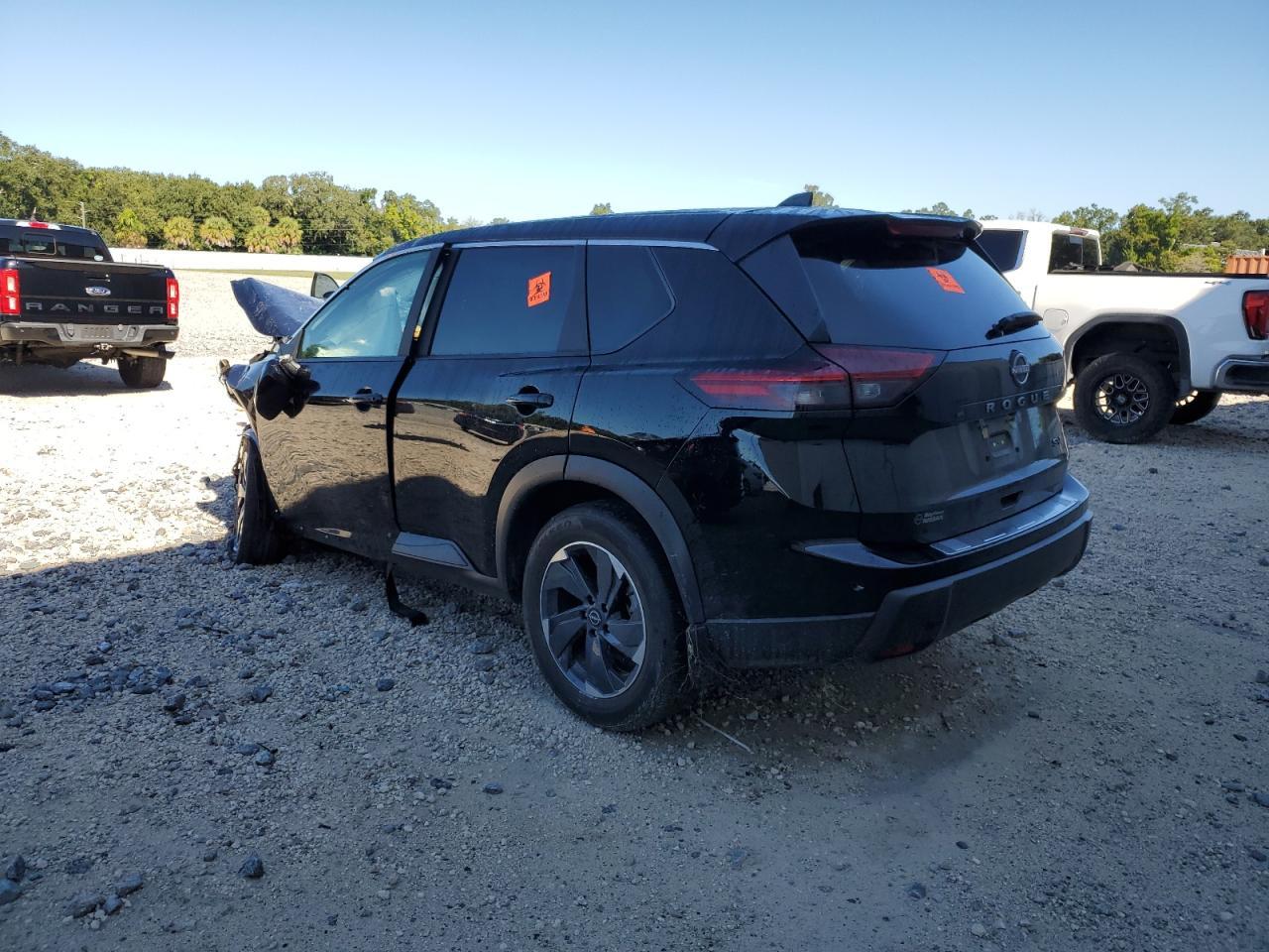 2024 NISSAN ROGUE