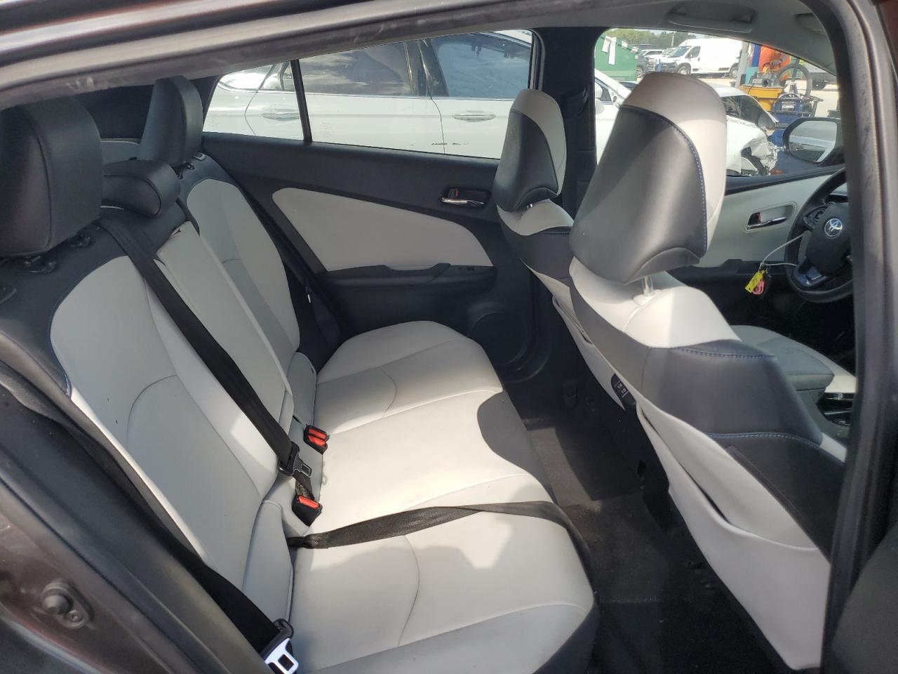 2019 TOYOTA PRIUS