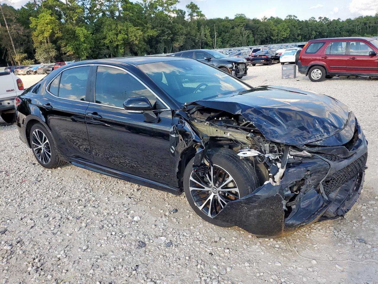 2018 TOYOTA CAMRY