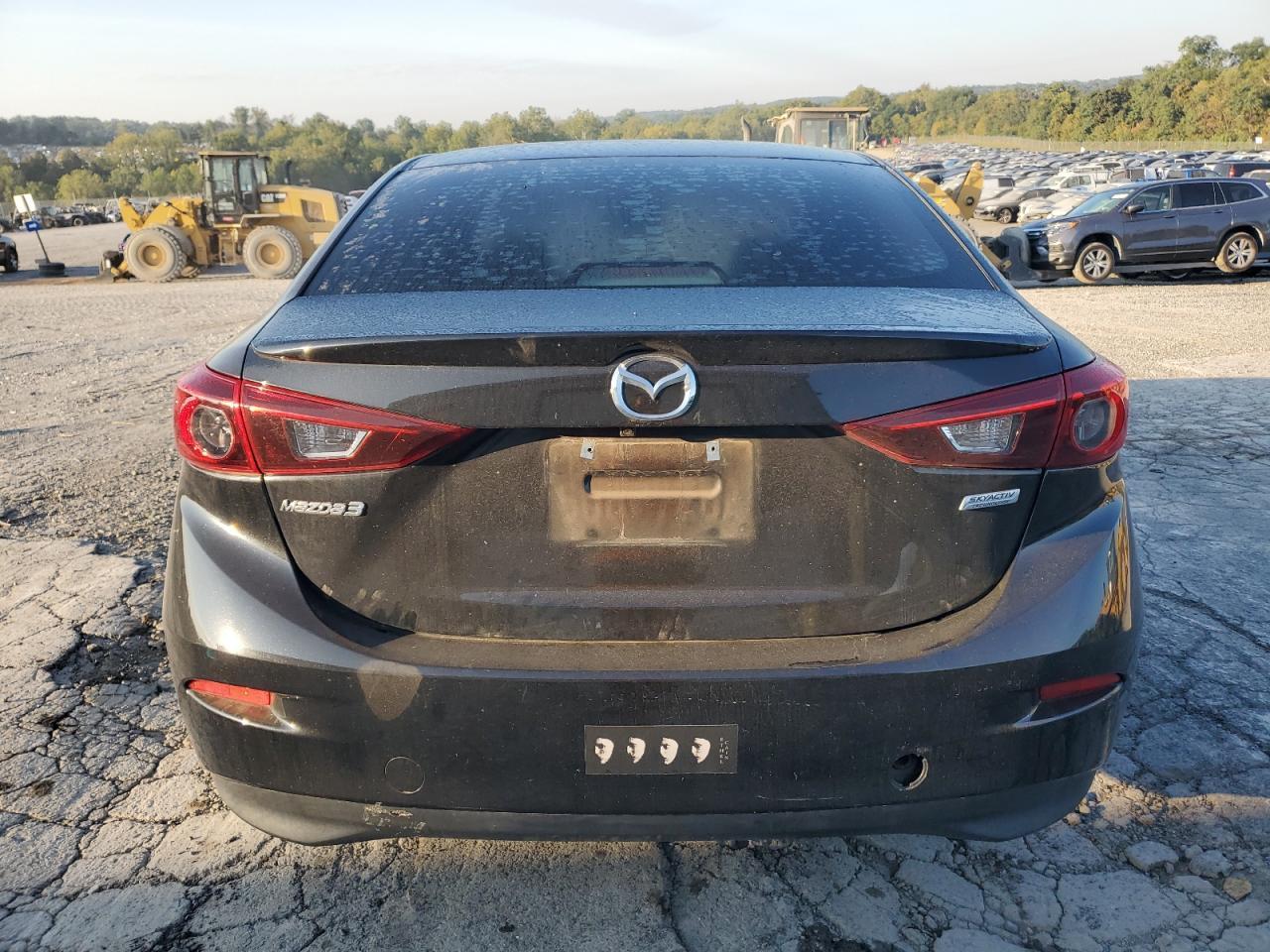 2018 MAZDA 3