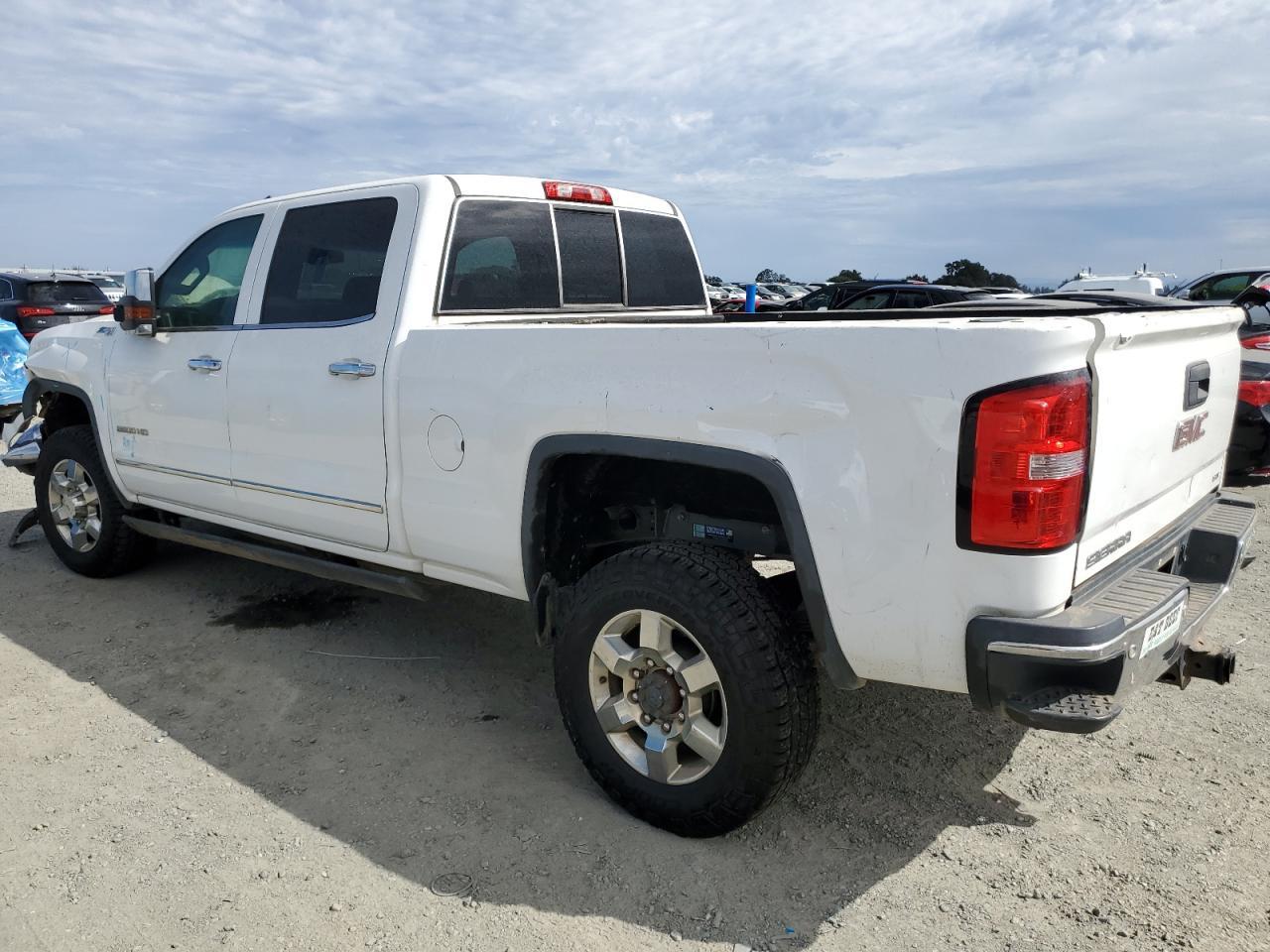 2015 GMC Sierra