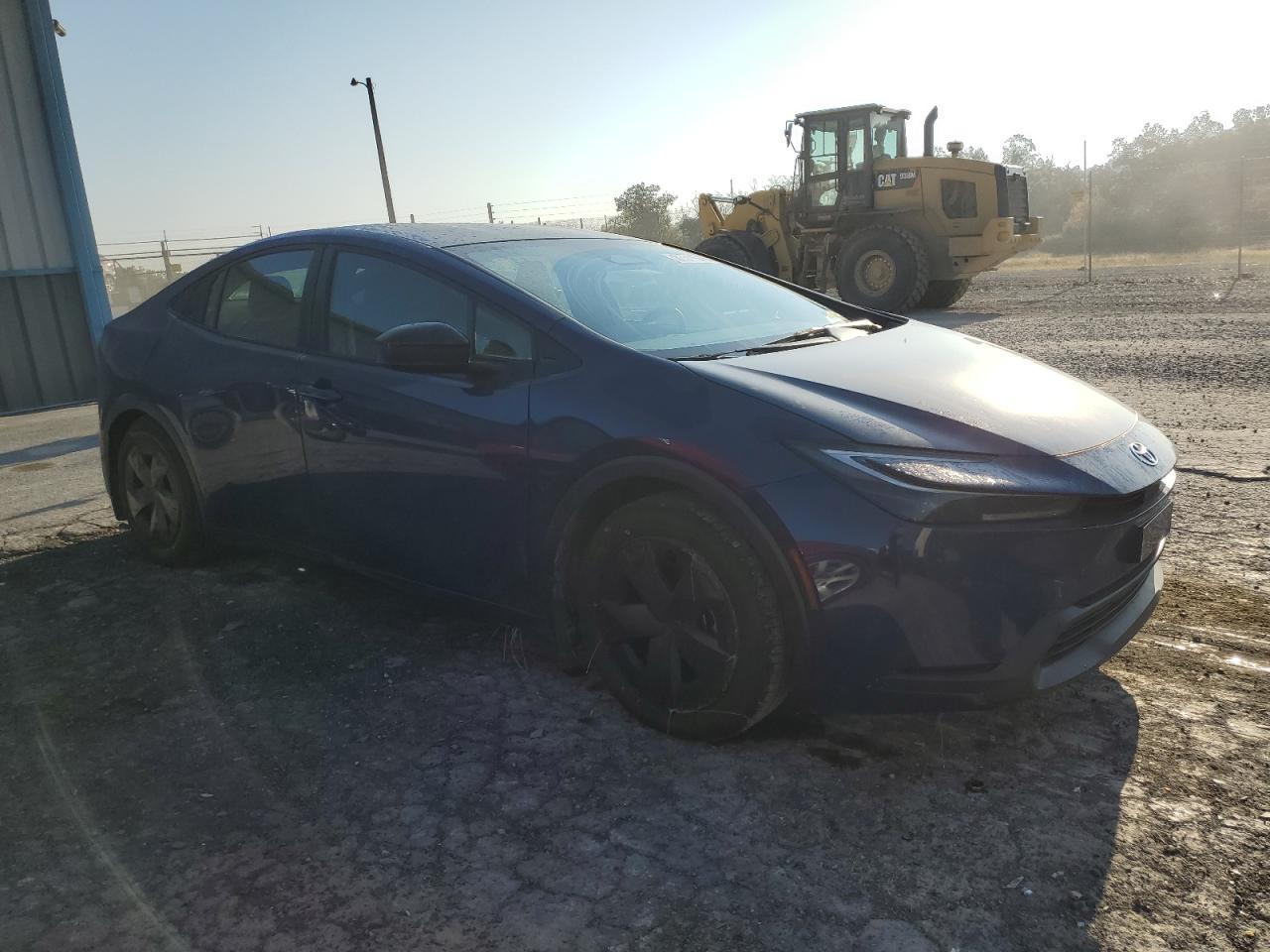 2024 TOYOTA PRIUS