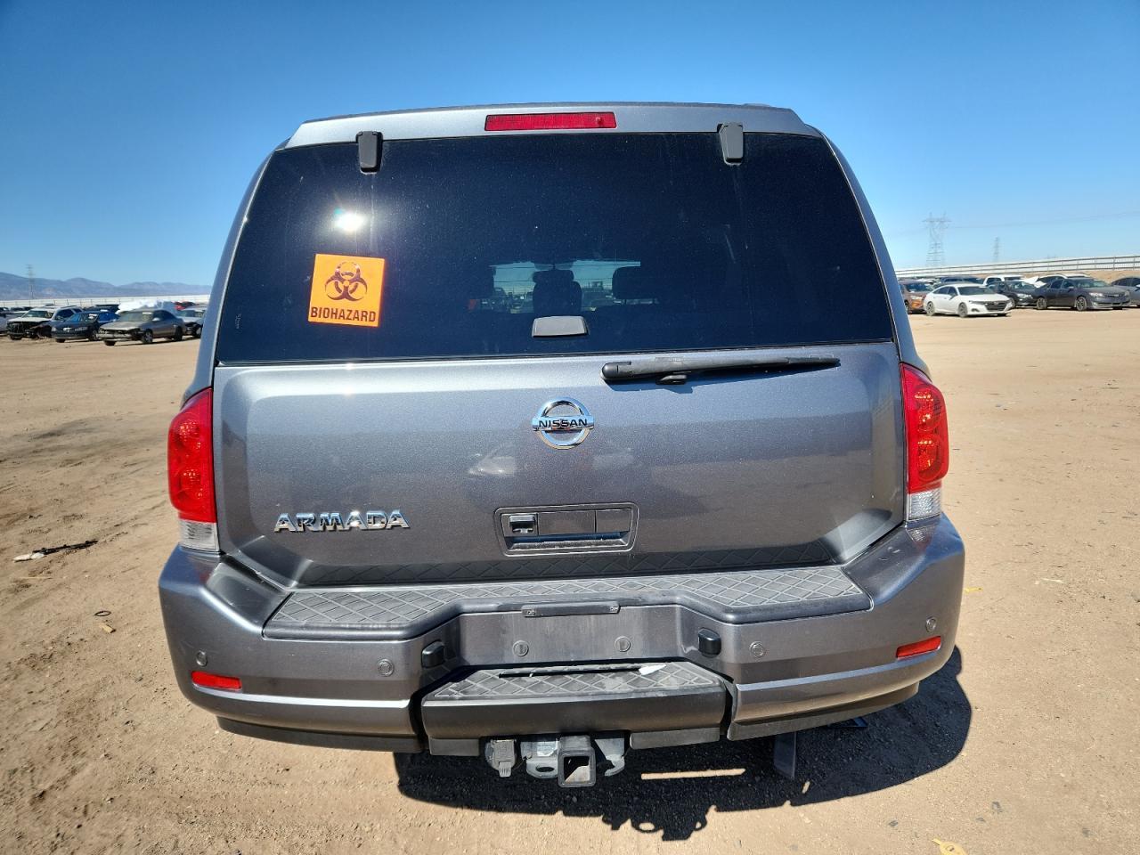 2014 NISSAN Armada
