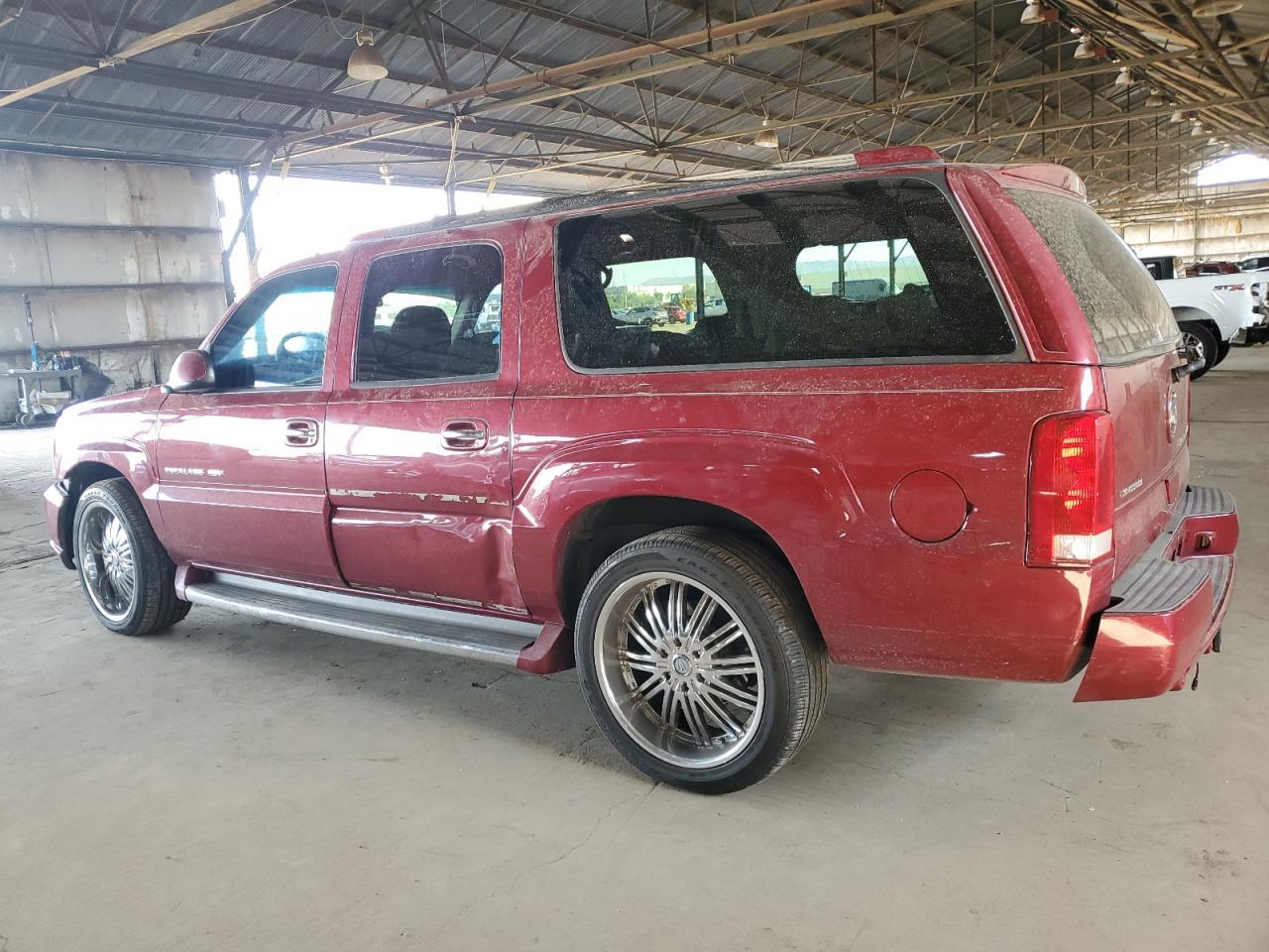 2004 CADILLAC ESCALADE
