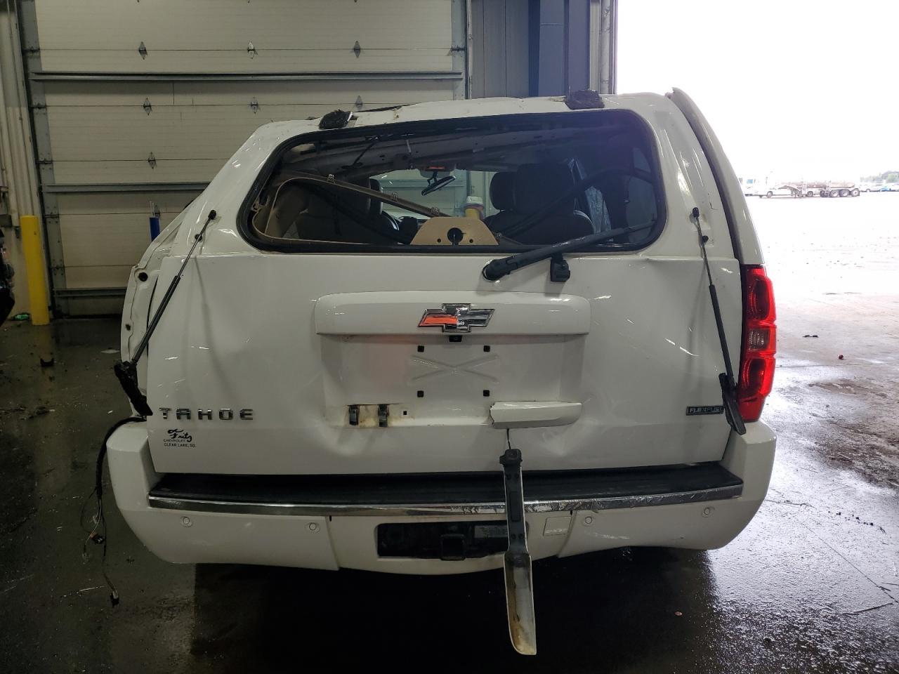 2011 CHEVROLET Tahoe