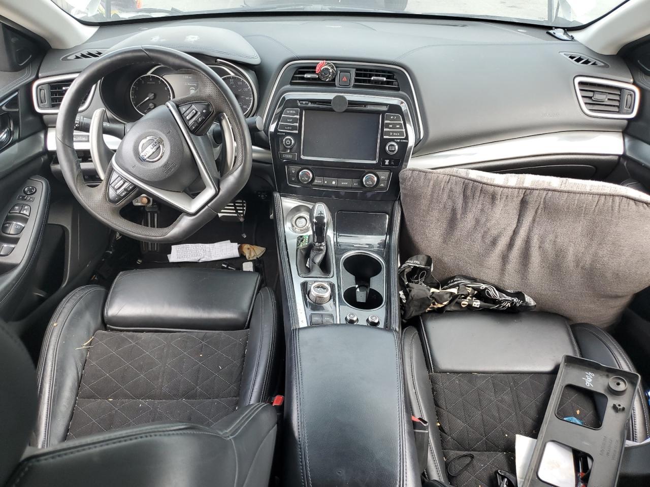 2024 NISSAN Maxima