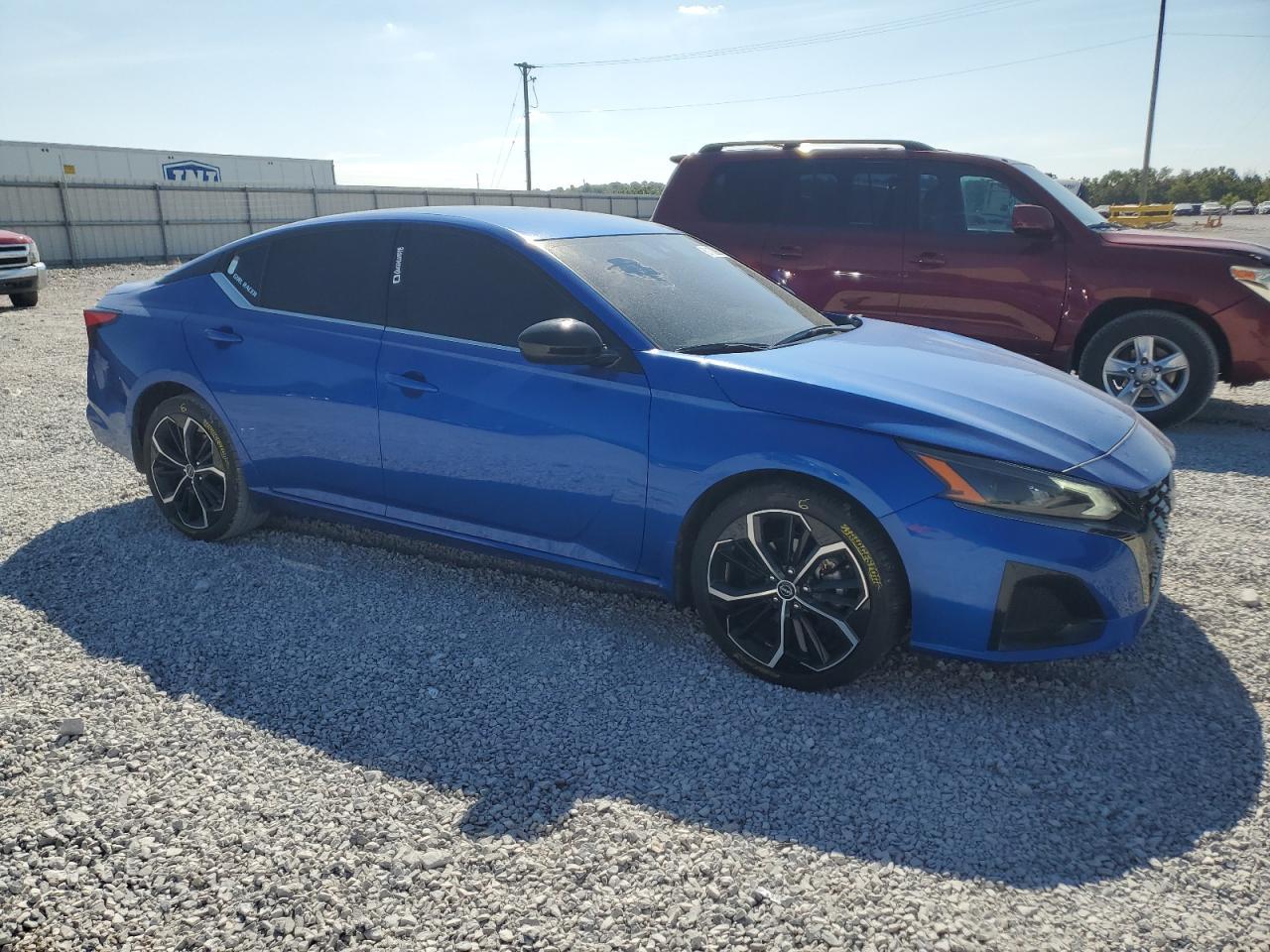 2025 NISSAN ALTIMA