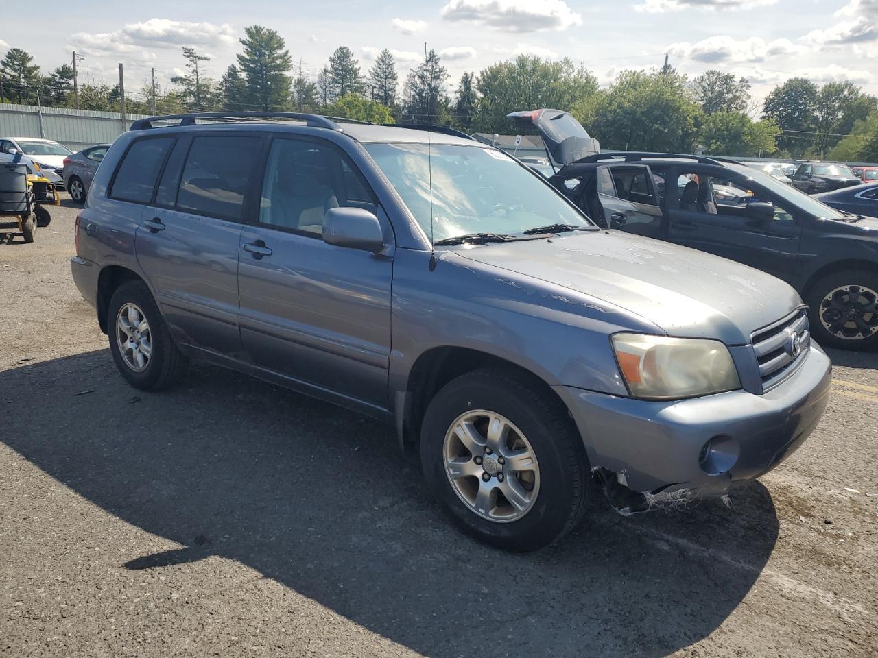 2006 TOYOTA HIGHLANDER