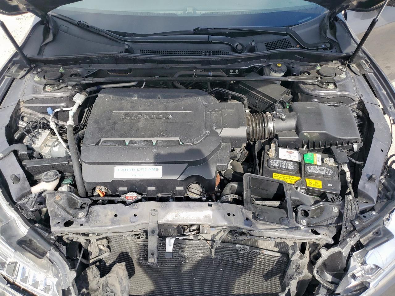 2016 HONDA ACCORD