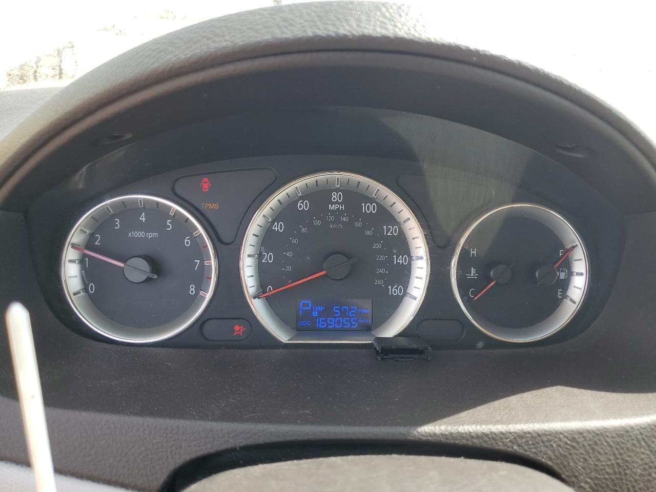 2010 HYUNDAI SONATA