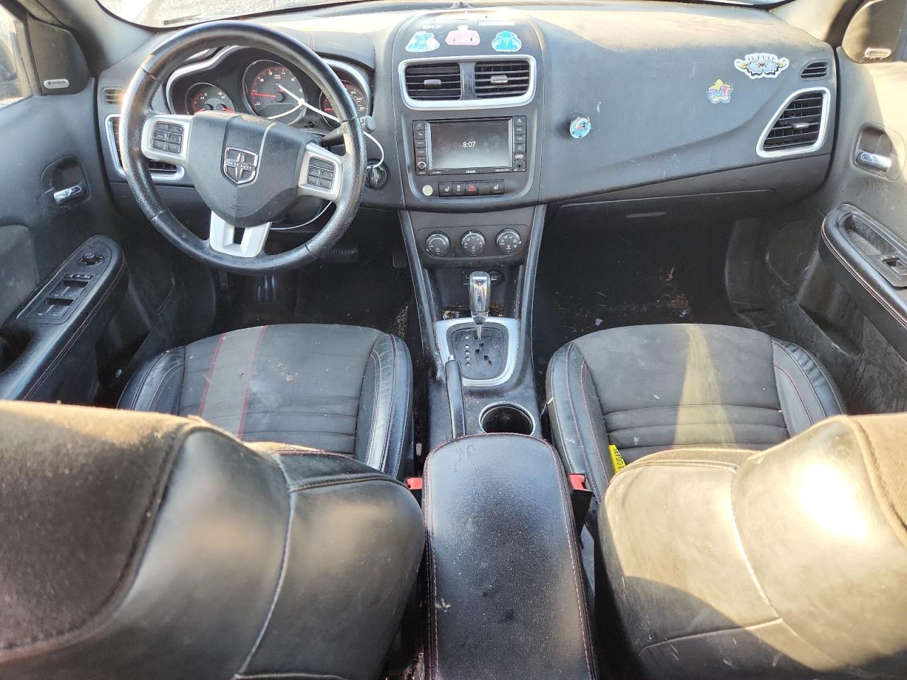 2014 DODGE Avenger
