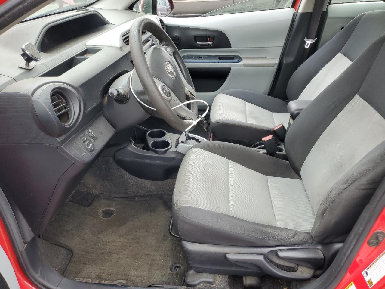 2012 TOYOTA Prius c