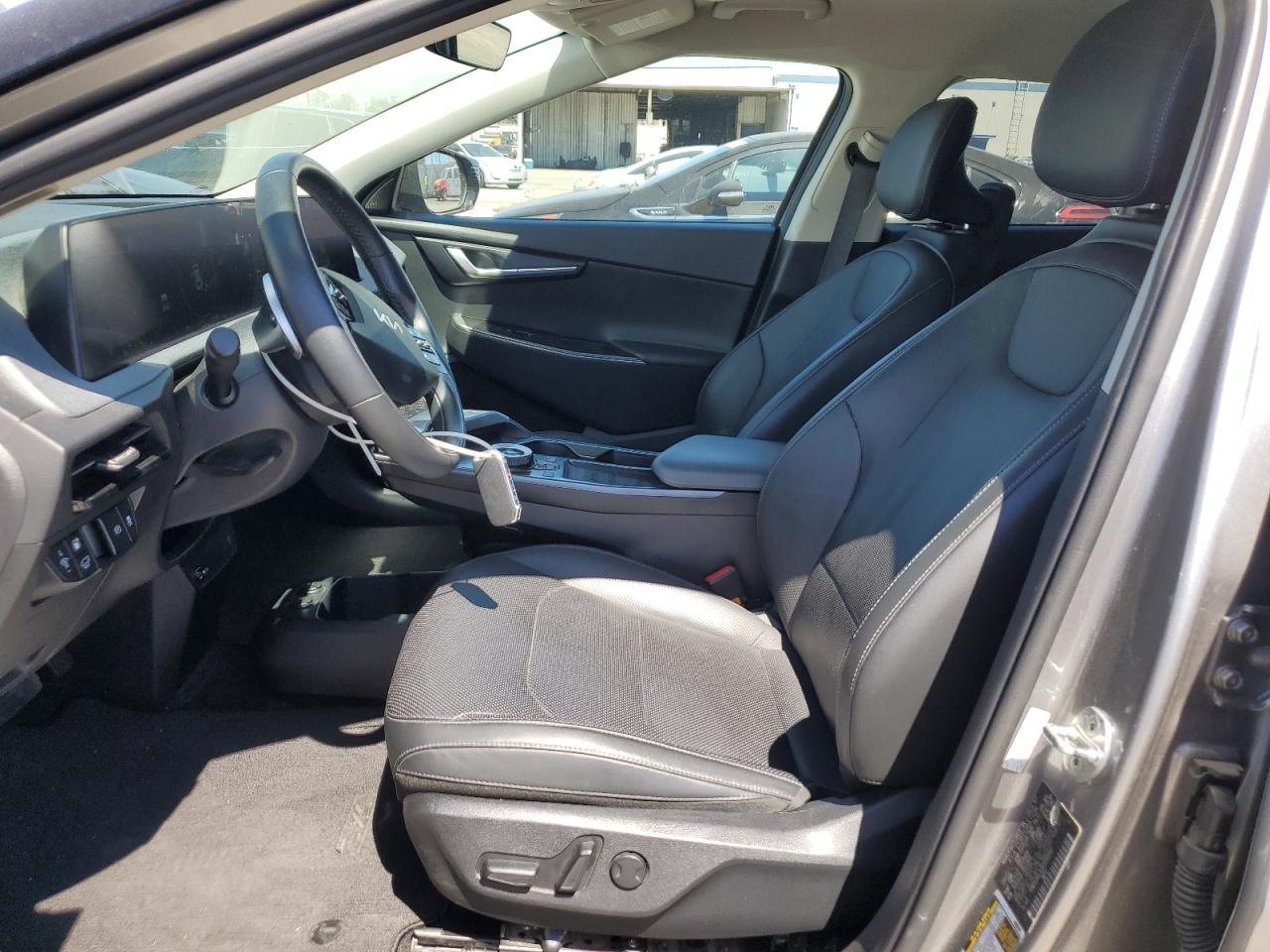2023 KIA EV6