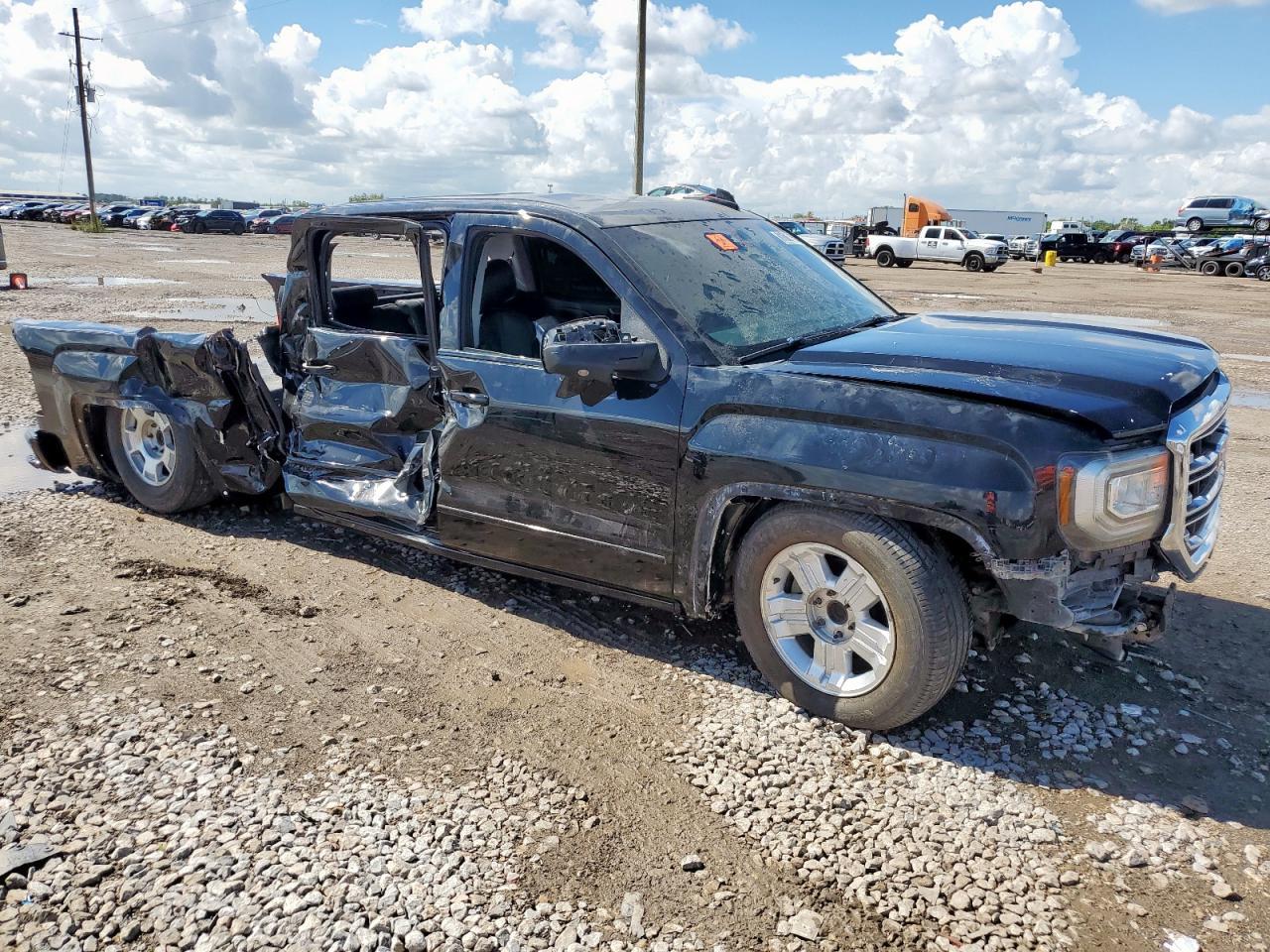 2017 GMC Sierra