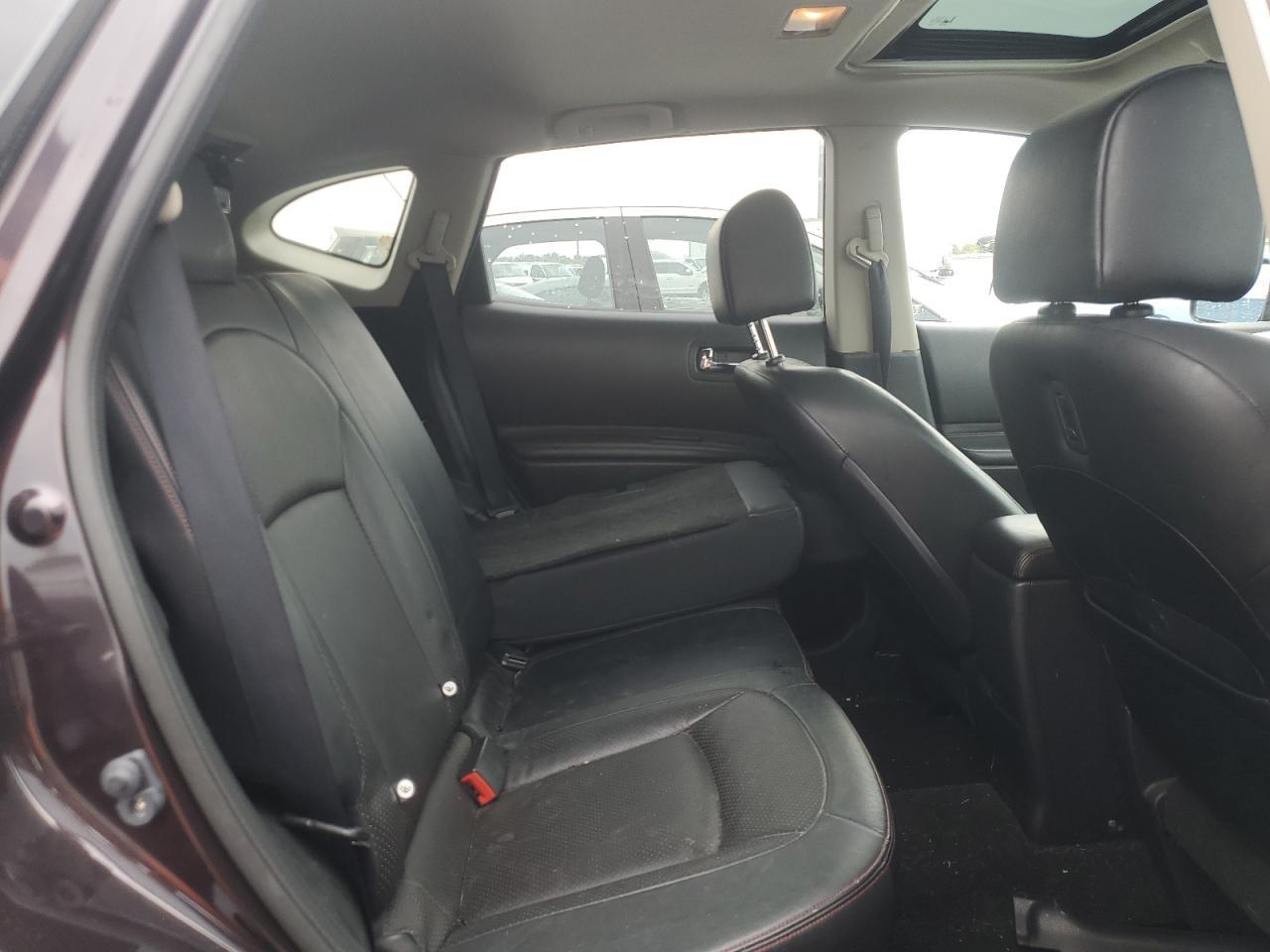 2011 NISSAN ROGUE
