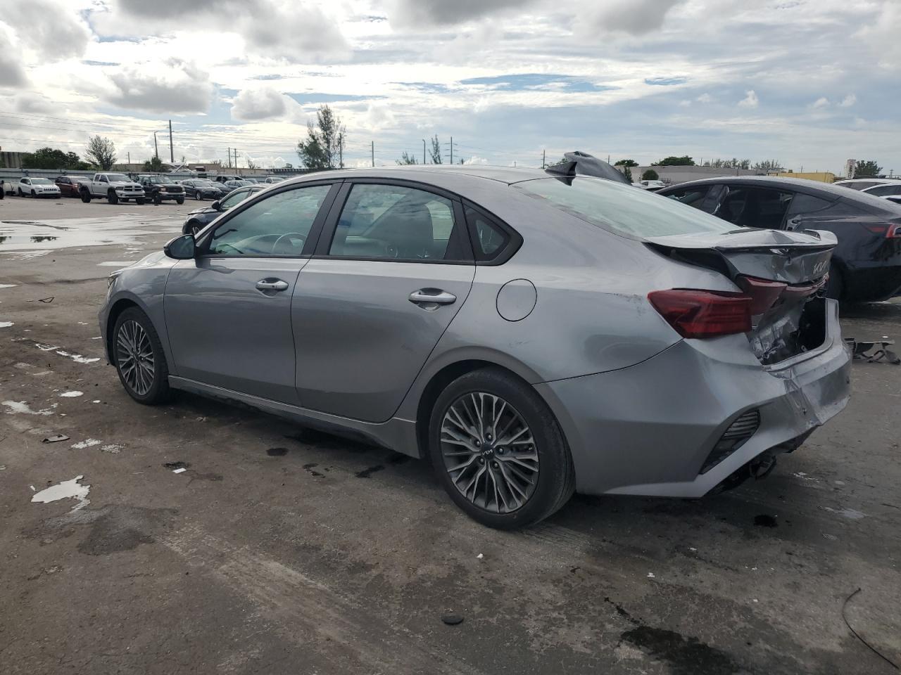2024 KIA FORTE