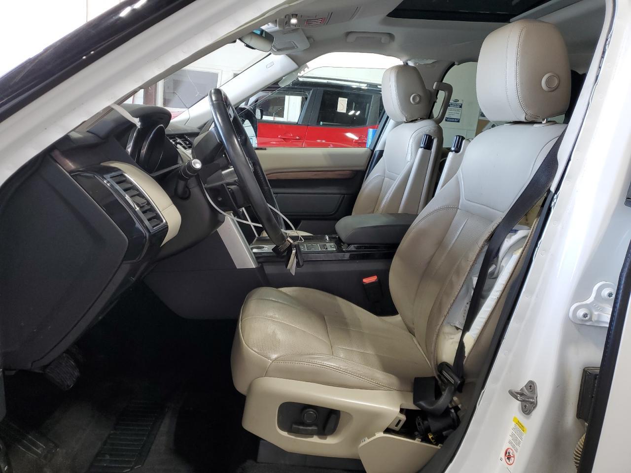 2017 LAND ROVER Discovery