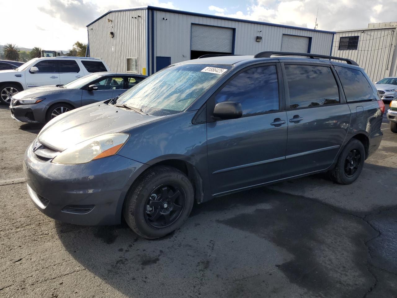 2007 TOYOTA SIENNA