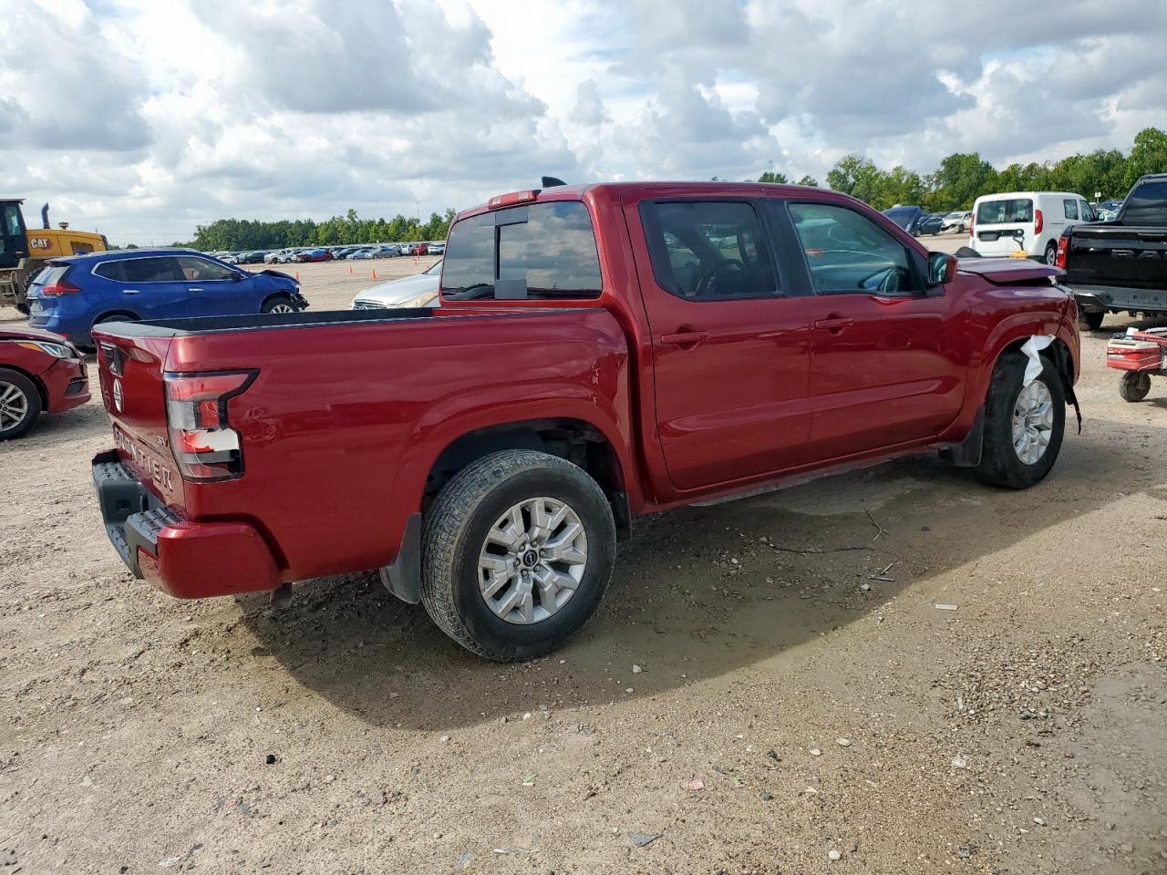 2024 NISSAN Frontier