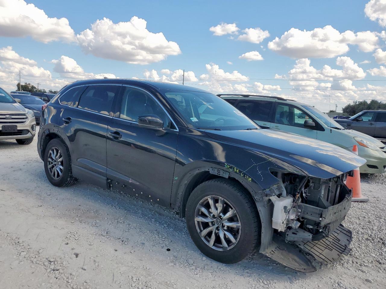 2017 MAZDA CX-9