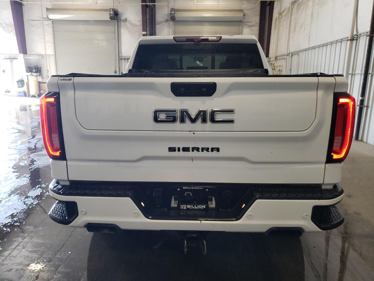 2022 GMC Sierra