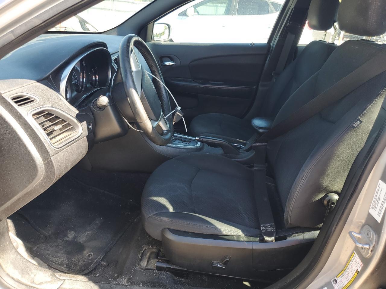 2014 CHRYSLER 200