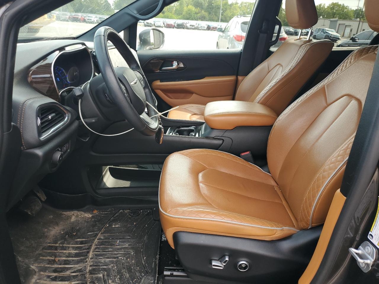 2022 CHRYSLER Pacifica