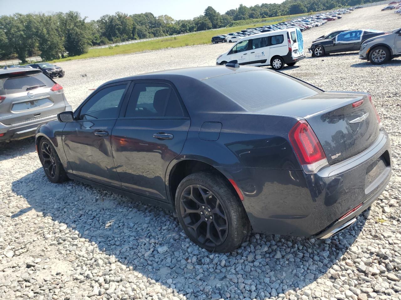 2019 CHRYSLER 300