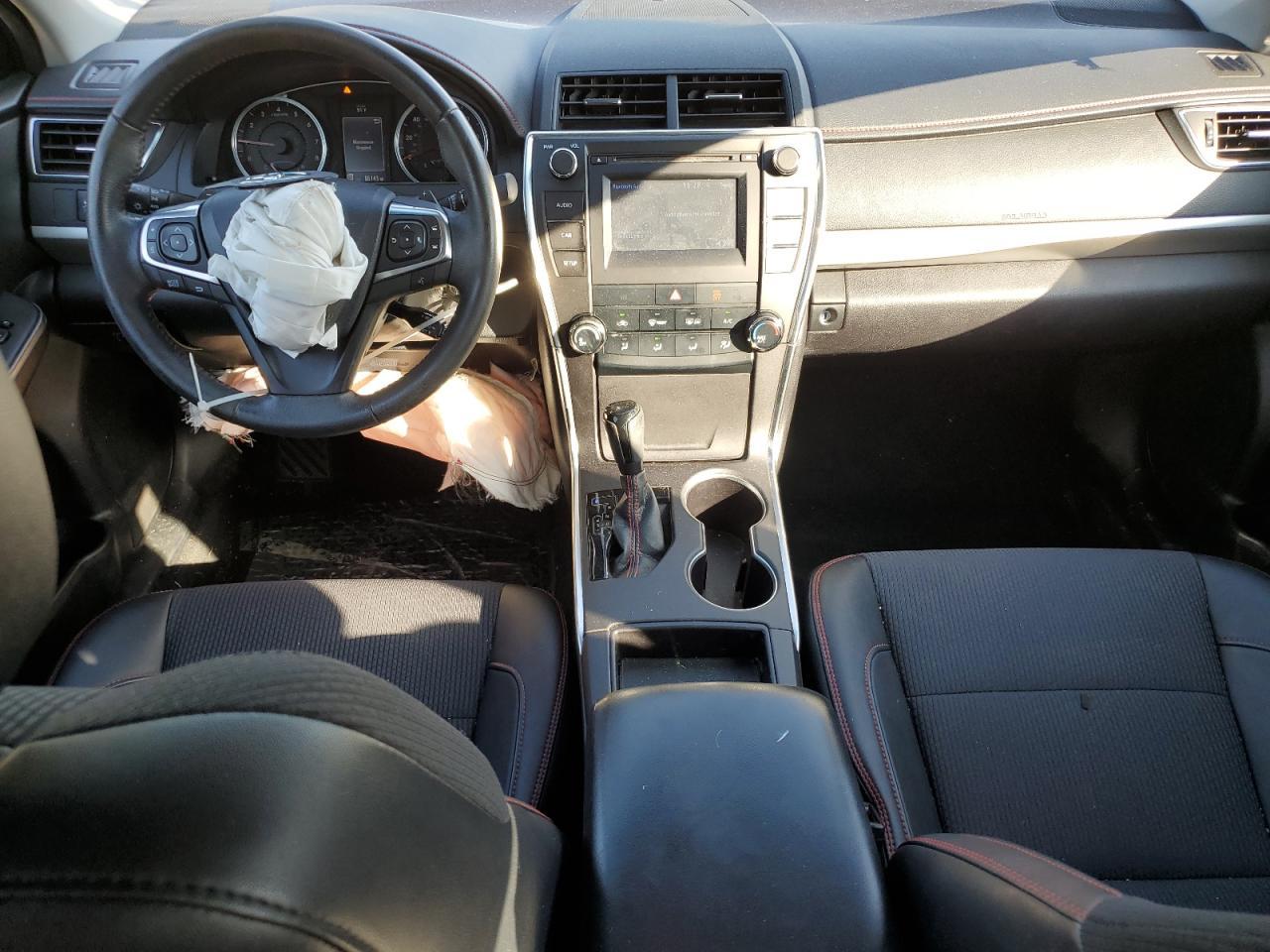 2017 TOYOTA CAMRY