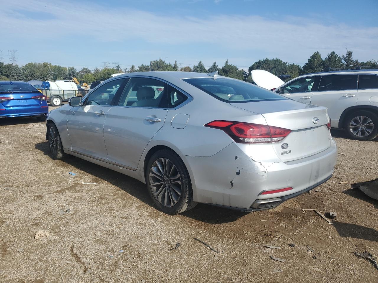2016 HYUNDAI GENESIS