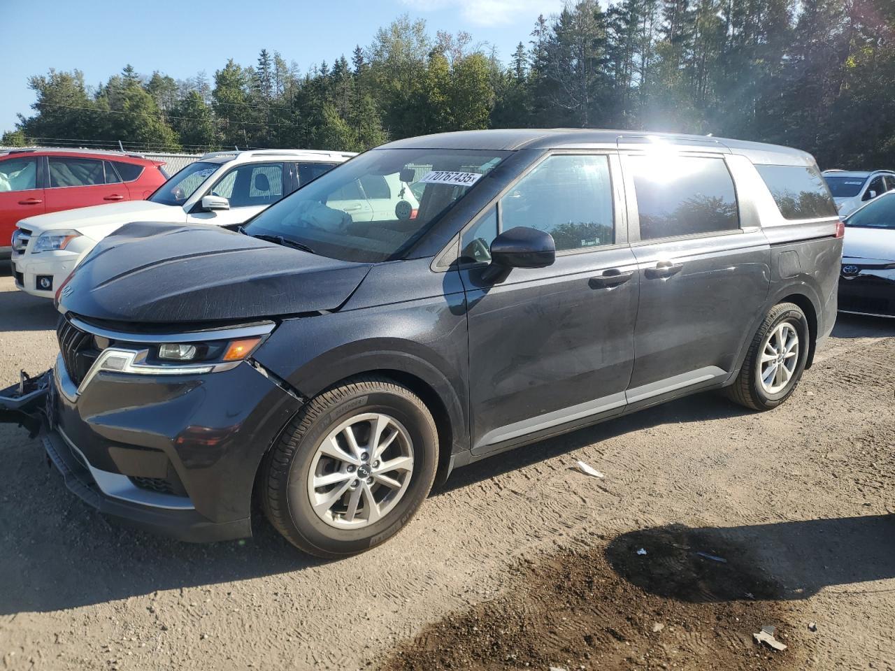 2022 KIA Carnival