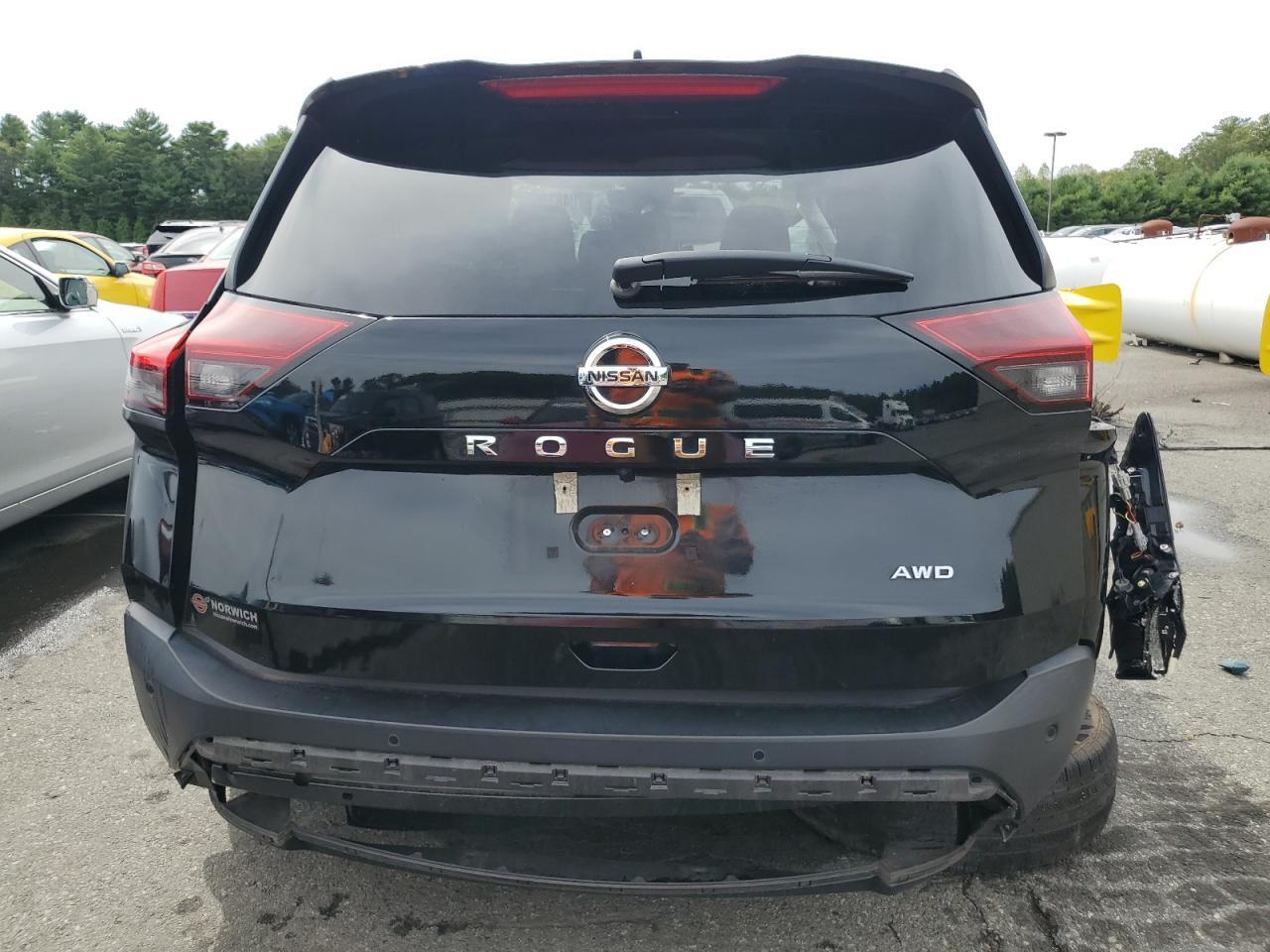 2021 NISSAN ROGUE